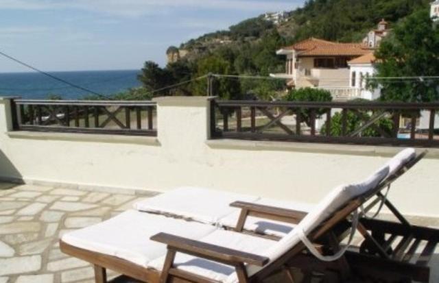 Pleoussa Studio And Apartments Skopelos Zewnętrze zdjęcie