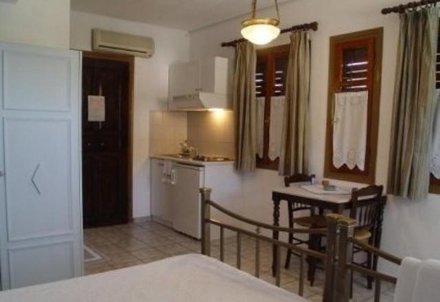 Pleoussa Studio And Apartments Skopelos Zewnętrze zdjęcie