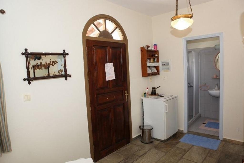 Pleoussa Studio And Apartments Skopelos Zewnętrze zdjęcie