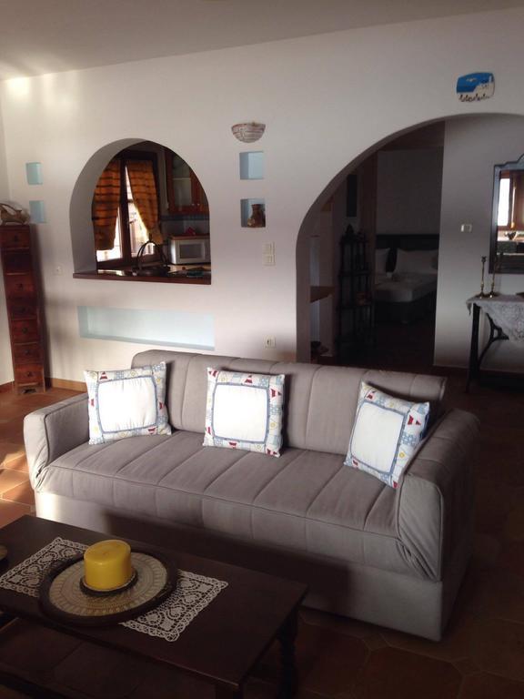 Pleoussa Studio And Apartments Skopelos Zewnętrze zdjęcie