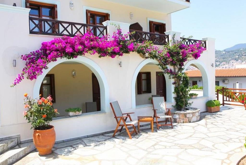 Pleoussa Studio And Apartments Skopelos Zewnętrze zdjęcie
