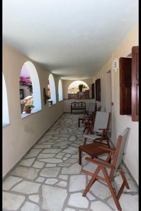 Pleoussa Studio And Apartments Skopelos Zewnętrze zdjęcie
